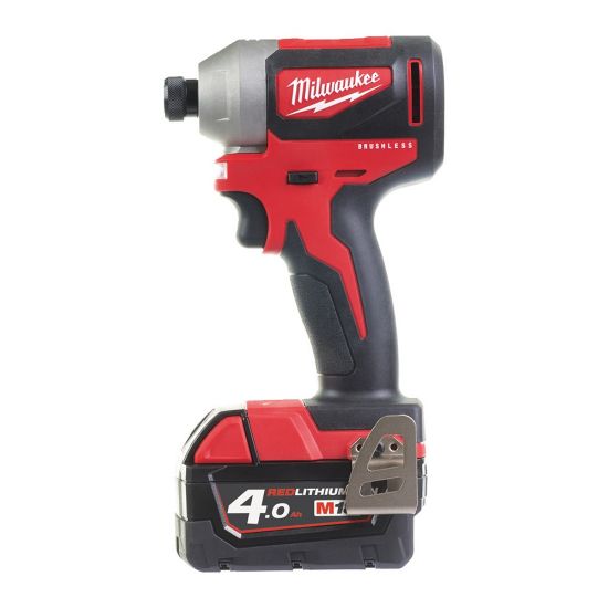 Afbeeldingen van MILWAUKEE Accu slagschroevendraaier compact M18CBLID-402C koolborstelloos